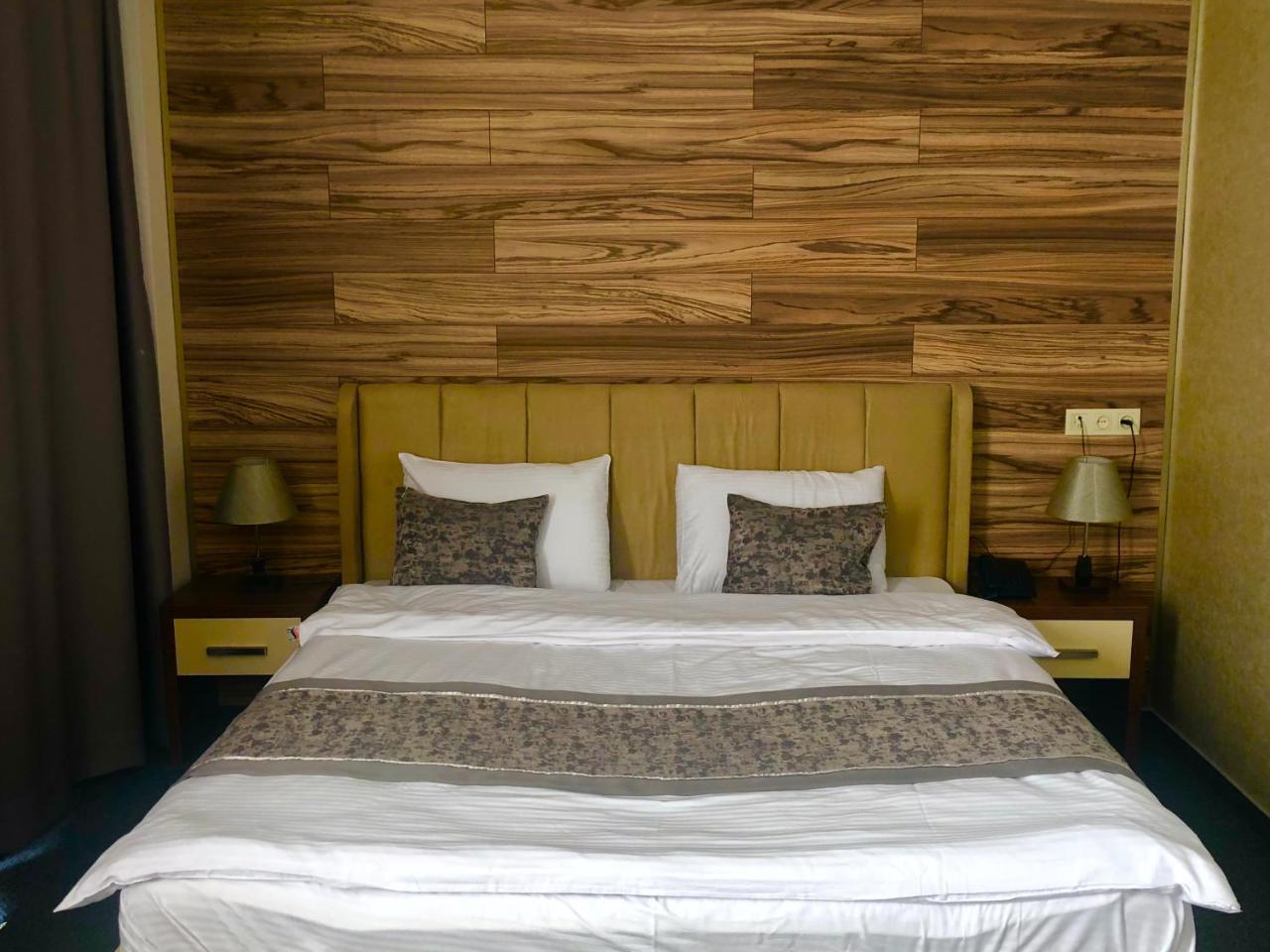 Tbili Hotel Τυφλίδα Εξωτερικό φωτογραφία