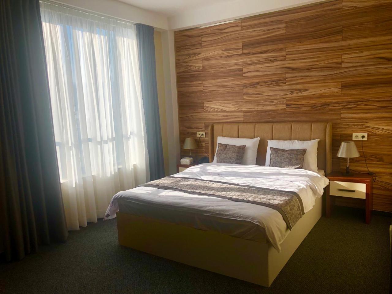 Tbili Hotel Τυφλίδα Εξωτερικό φωτογραφία