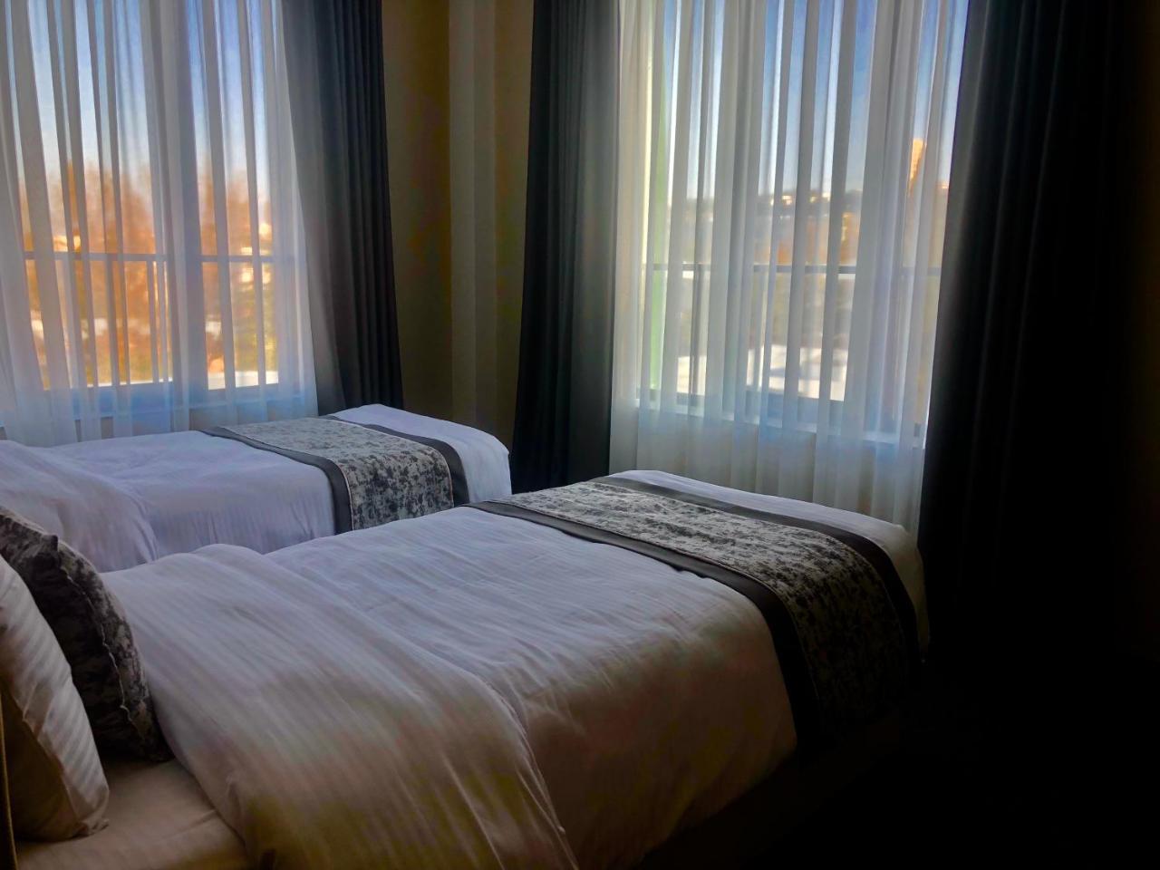 Tbili Hotel Τυφλίδα Εξωτερικό φωτογραφία