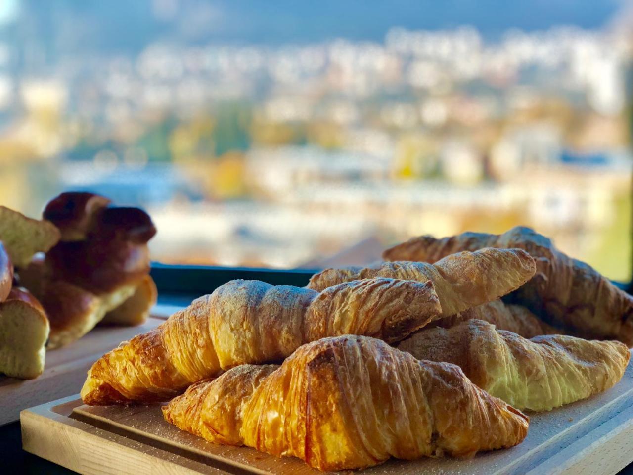 Tbili Hotel Τυφλίδα Εξωτερικό φωτογραφία