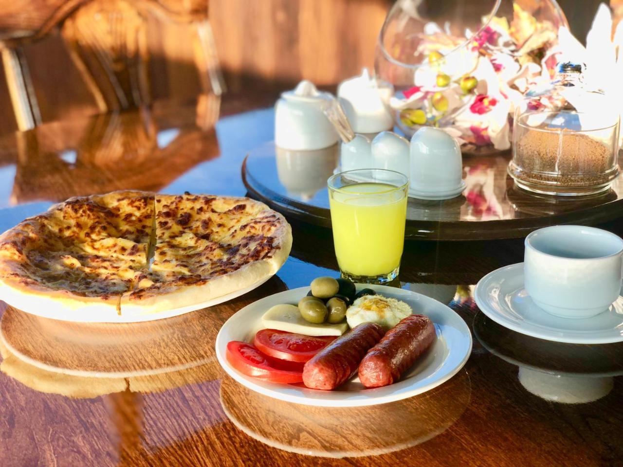 Tbili Hotel Τυφλίδα Εξωτερικό φωτογραφία