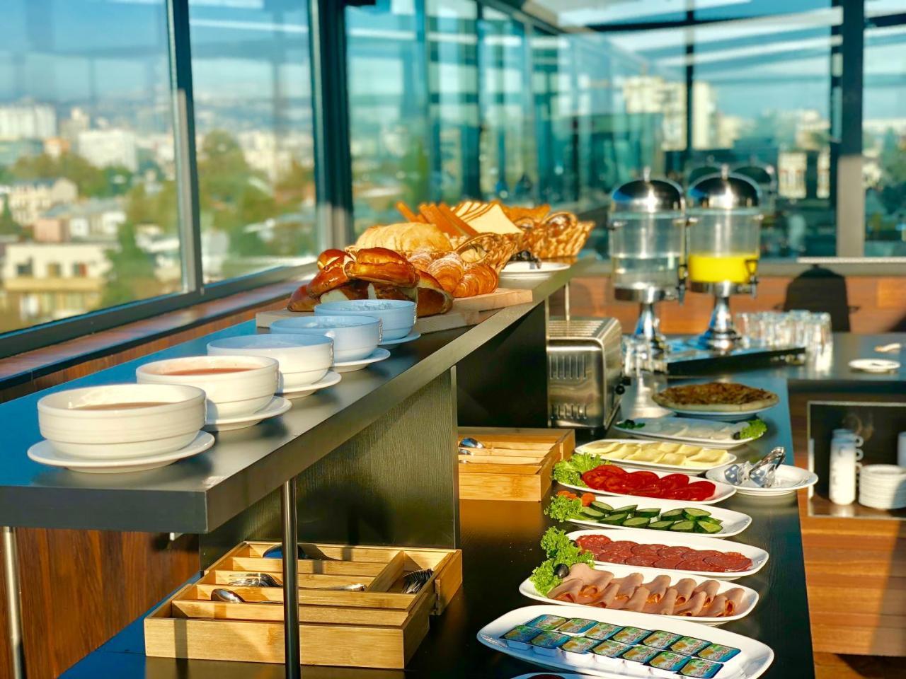 Tbili Hotel Τυφλίδα Εξωτερικό φωτογραφία