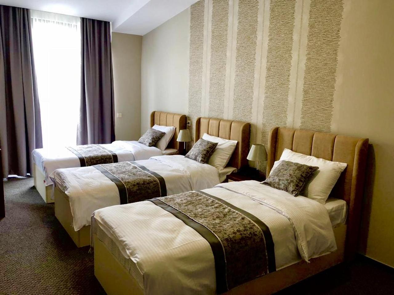 Tbili Hotel Τυφλίδα Εξωτερικό φωτογραφία